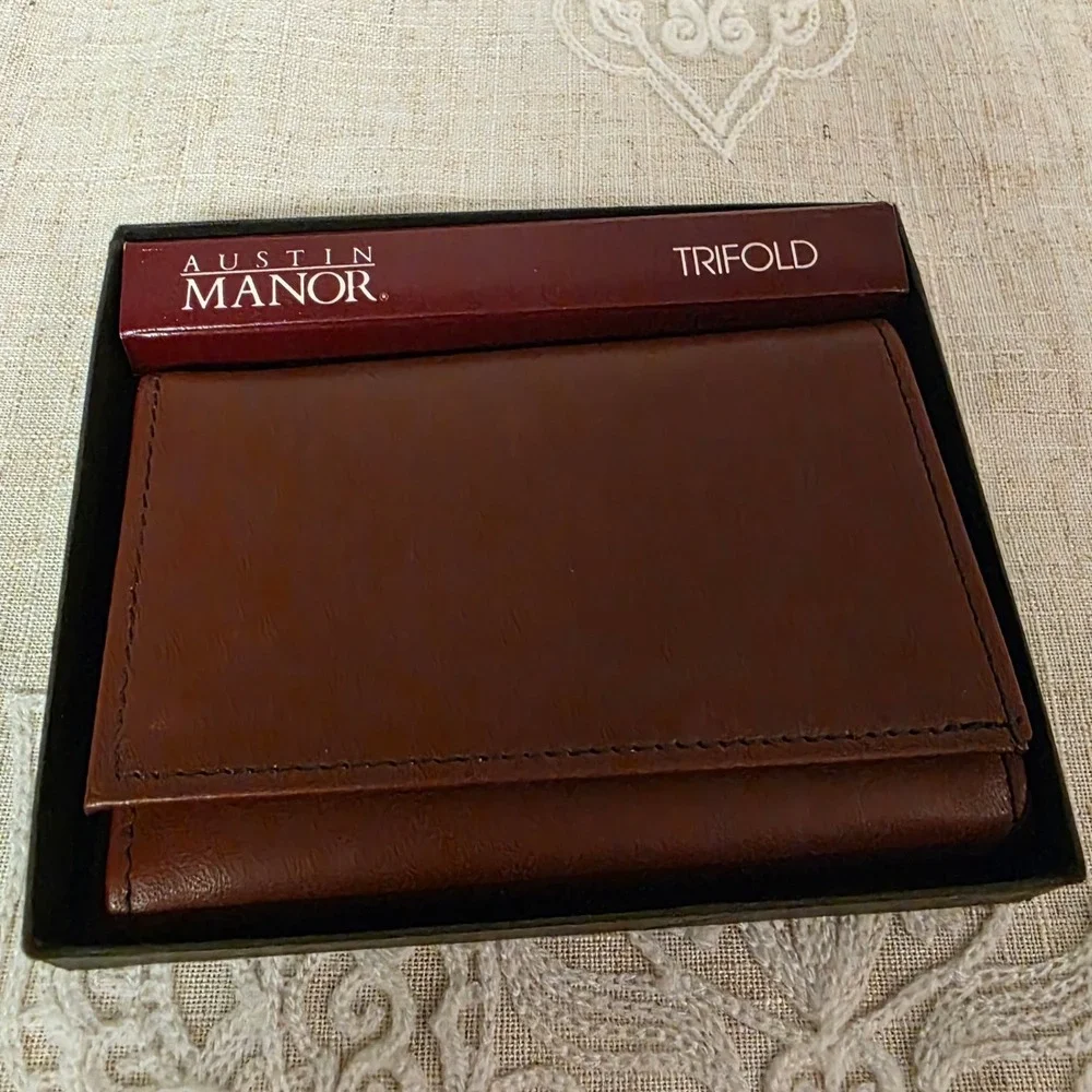 1990s Austin Manor Classic Men's Trifold Brown Leather Wallet, NIB